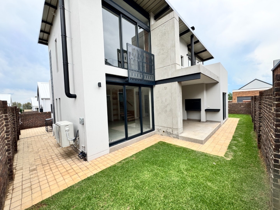 3 Bedroom Property for Sale in Helderzicht Eco Estate North West